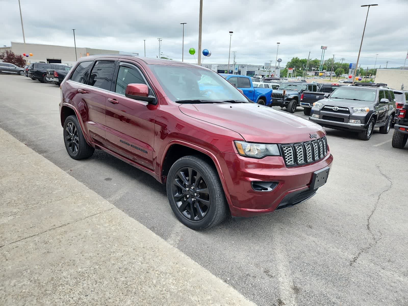 2019 Jeep Grand Cherokee Altitude