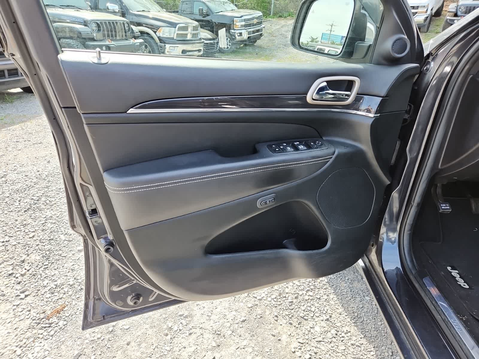 2014 Jeep Grand Cherokee Overland