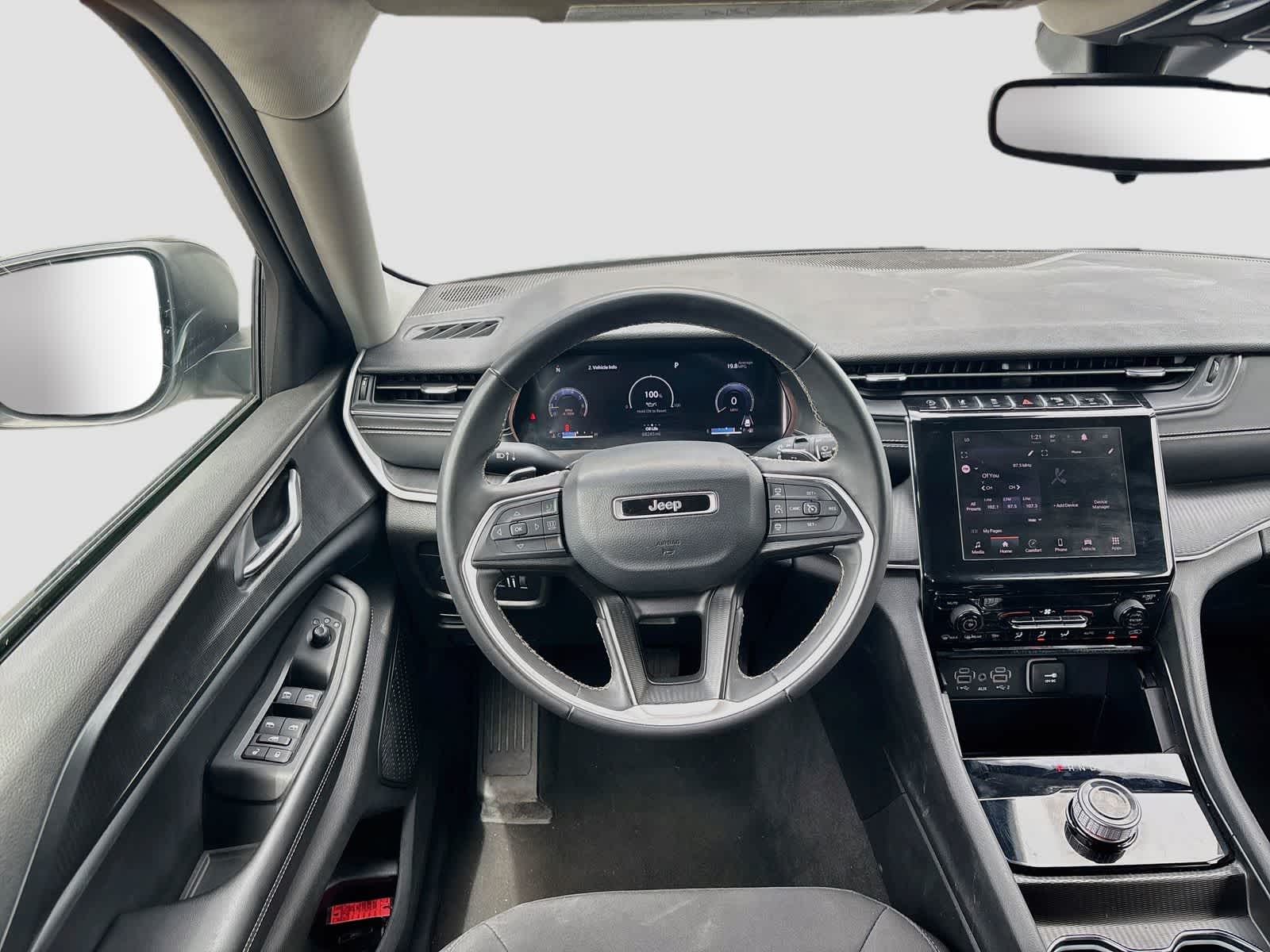 2024 Jeep Grand Cherokee Laredo