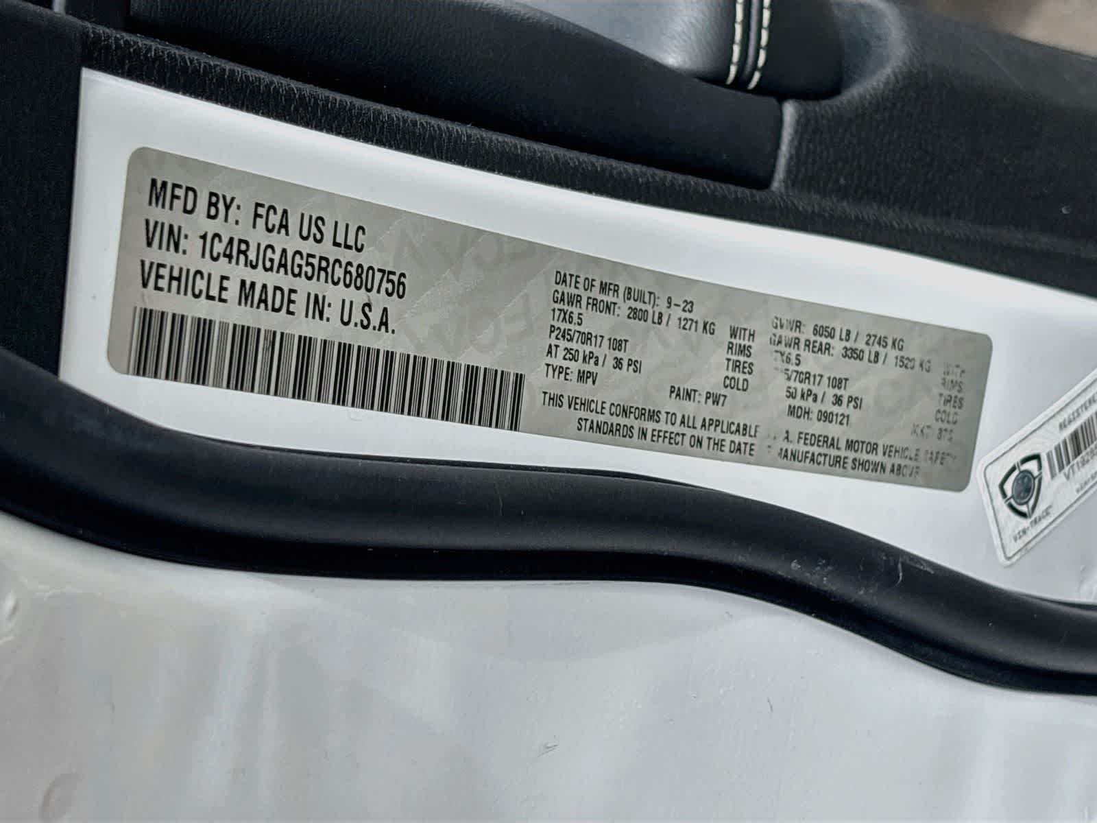 2024 Jeep Grand Cherokee Laredo