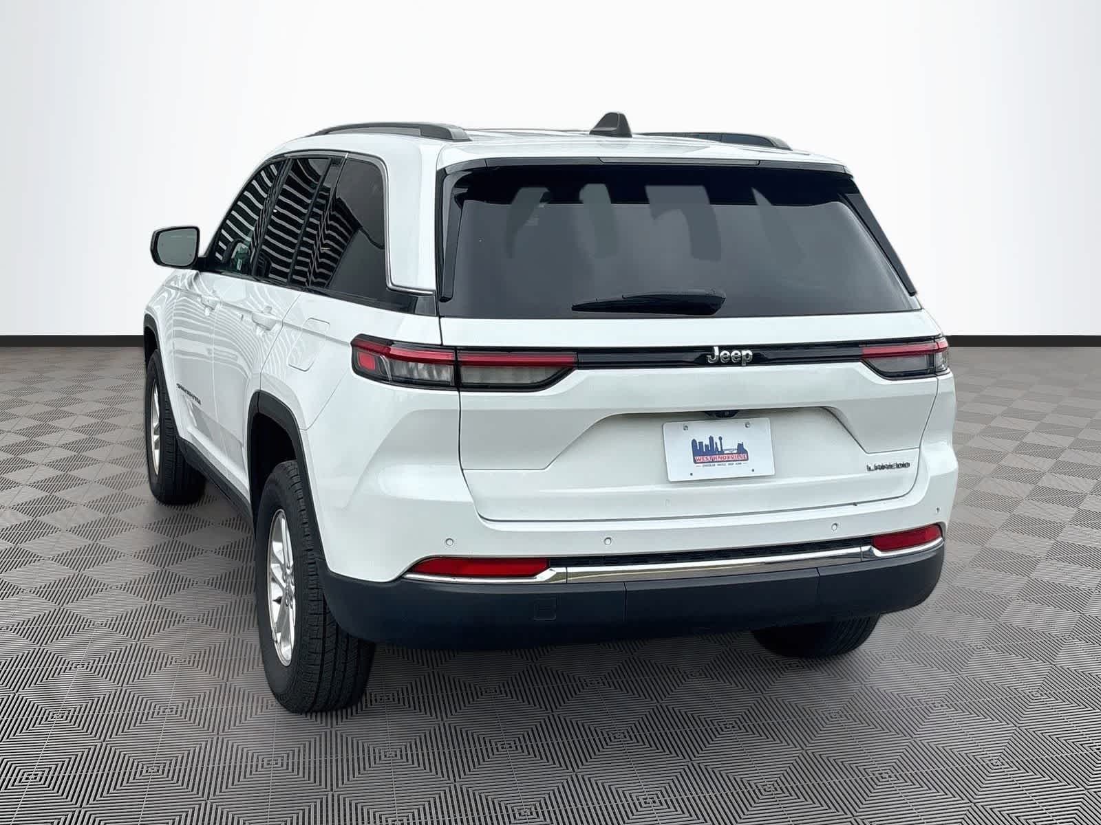 2024 Jeep Grand Cherokee Laredo
