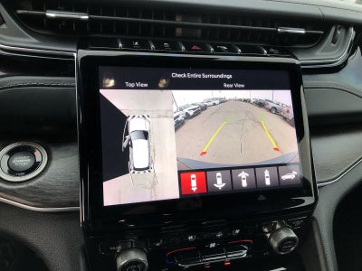 2022 Jeep Grand Cherokee Overland