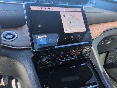 2024 Jeep Grand Cherokee Summit