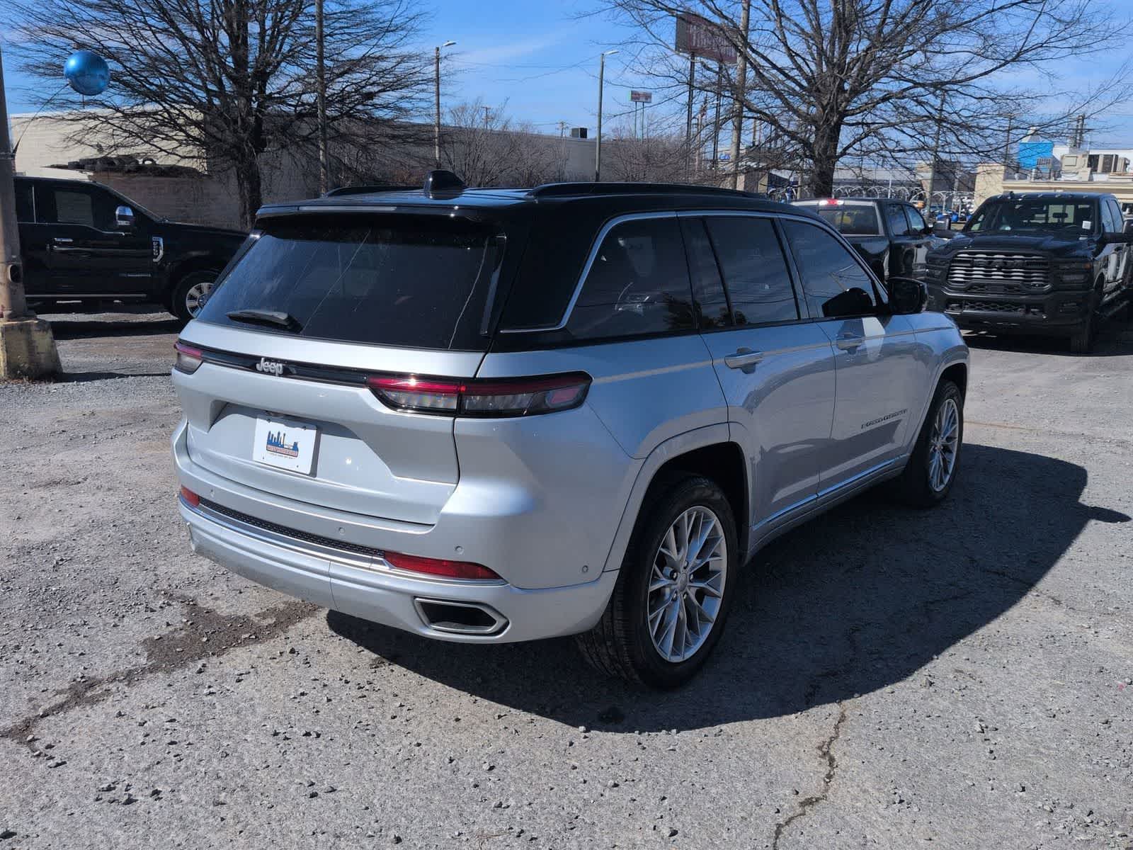 2024 Jeep Grand Cherokee Summit