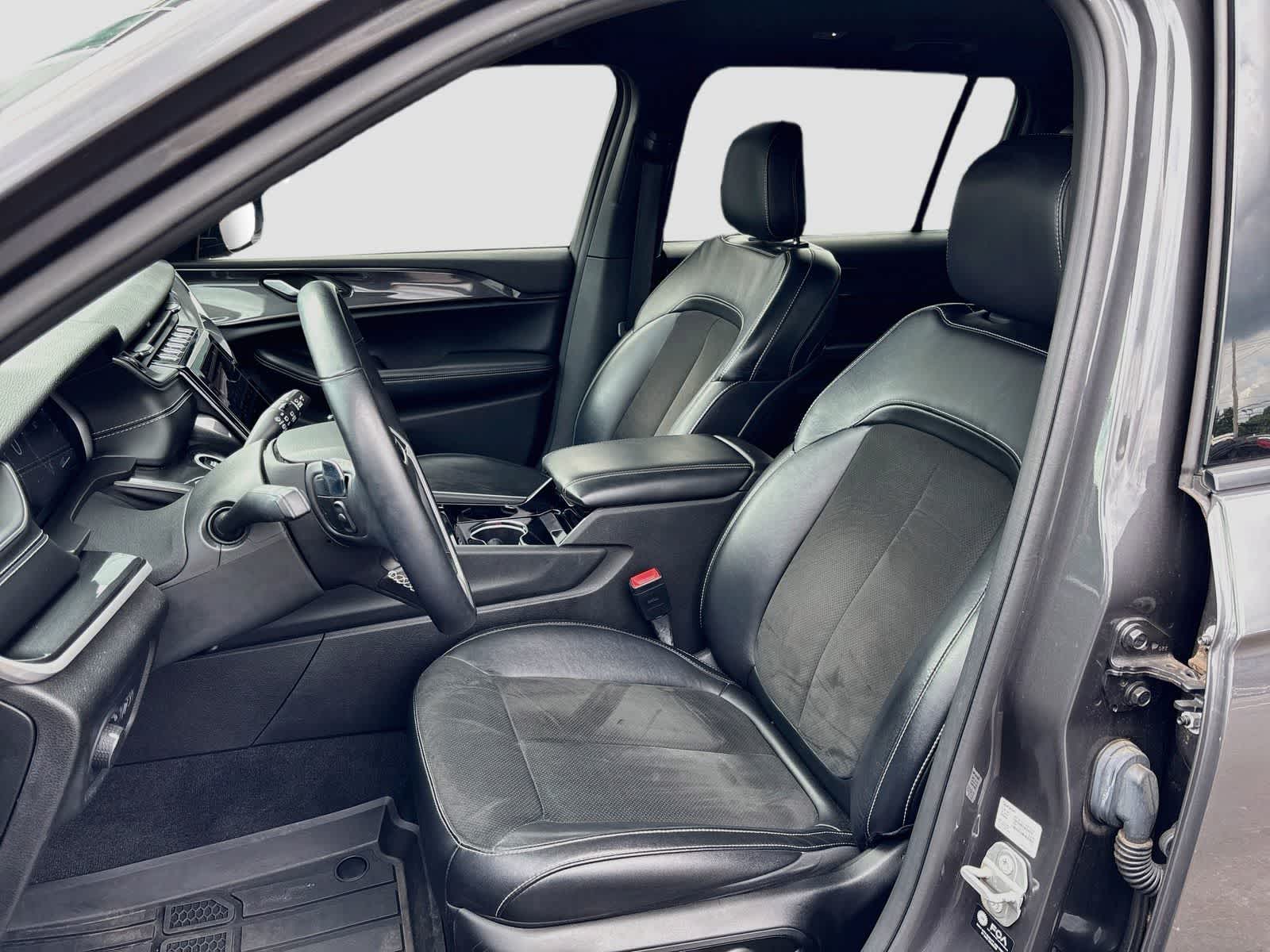 2021 Jeep Grand Cherokee L Altitude