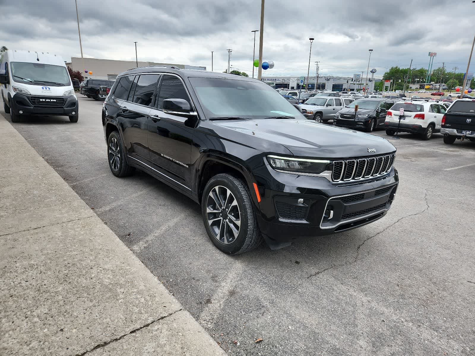 2023 Jeep Grand Cherokee L Overland