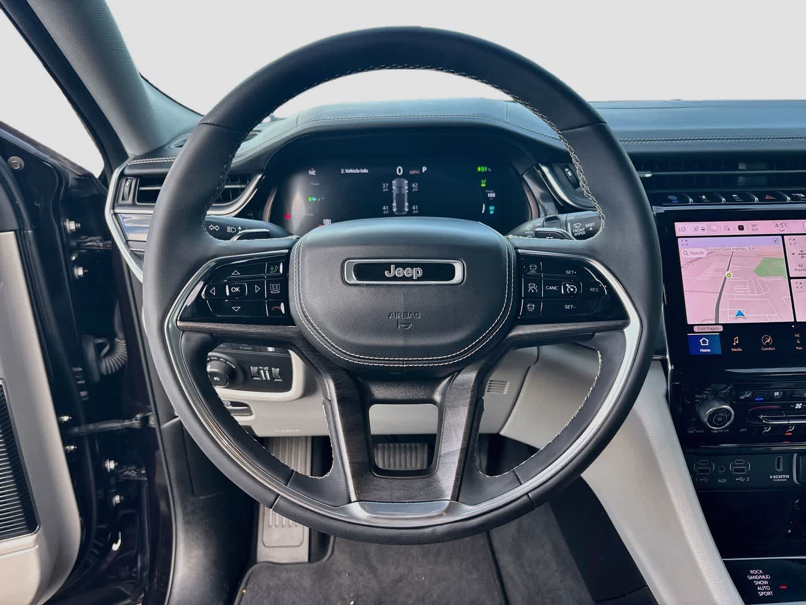2022 Jeep Grand Cherokee 4xe Overland
