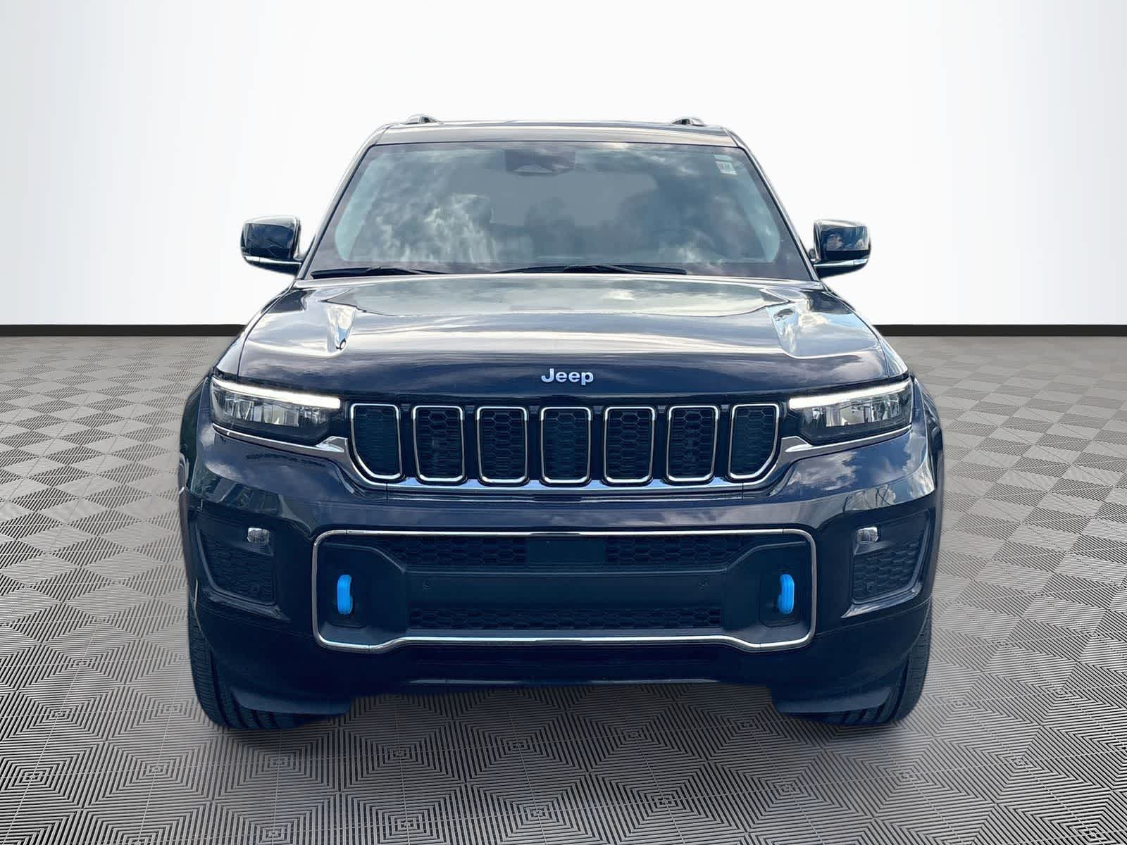 2022 Jeep Grand Cherokee 4xe Overland