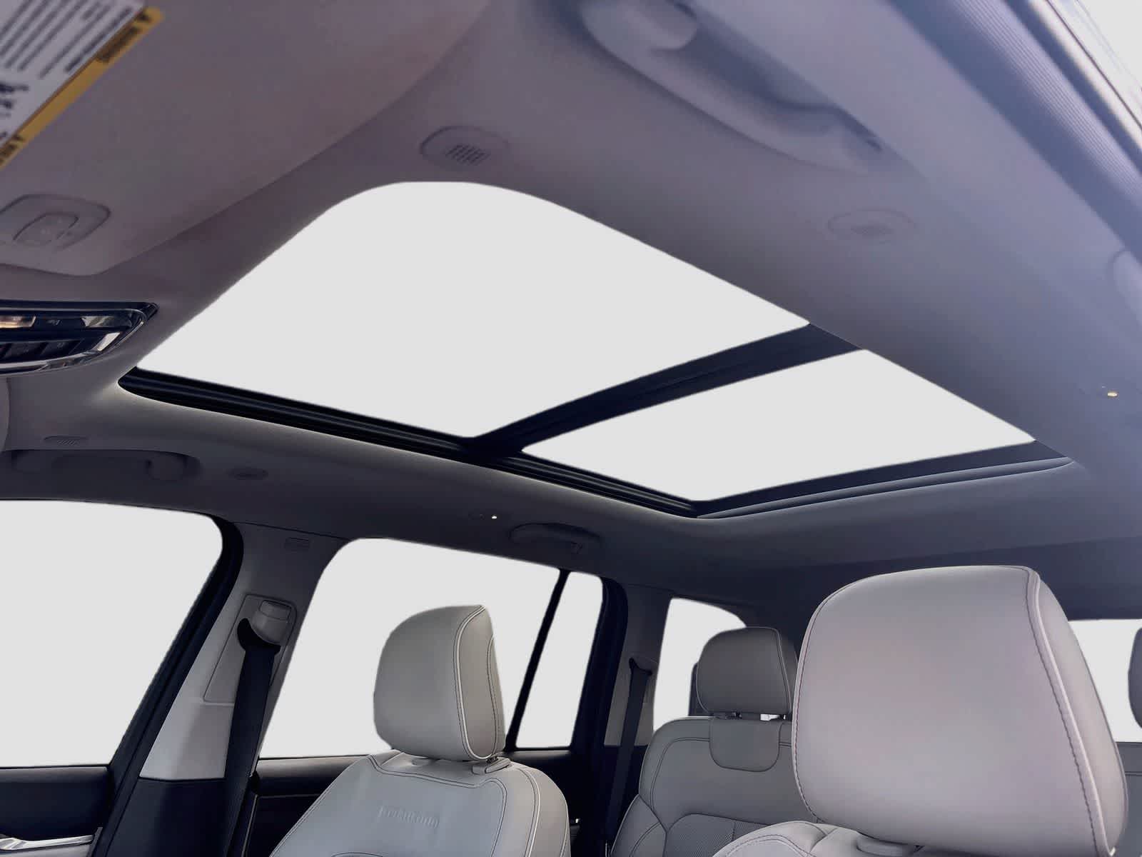 2022 Jeep Grand Cherokee 4xe Overland