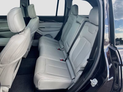 2022 Jeep Grand Cherokee 4xe Overland