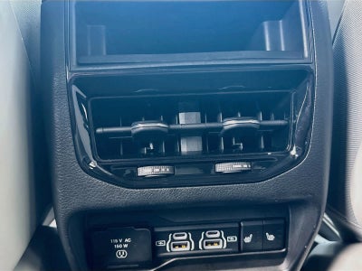 2022 Jeep Grand Cherokee 4xe Overland