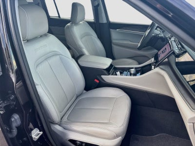 2022 Jeep Grand Cherokee 4xe Overland