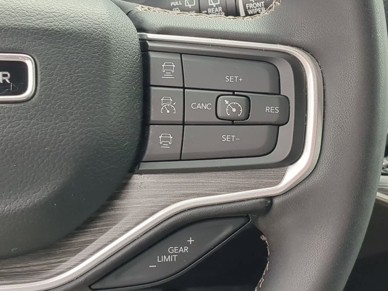 2023 Jeep Wagoneer L Series II