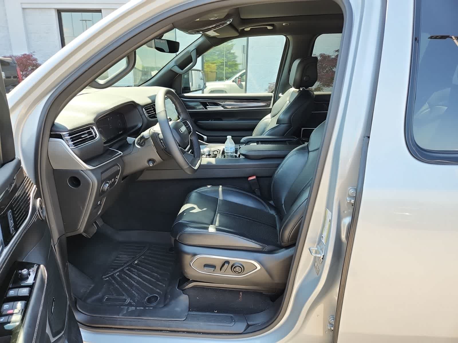2024 Jeep Wagoneer 4x4