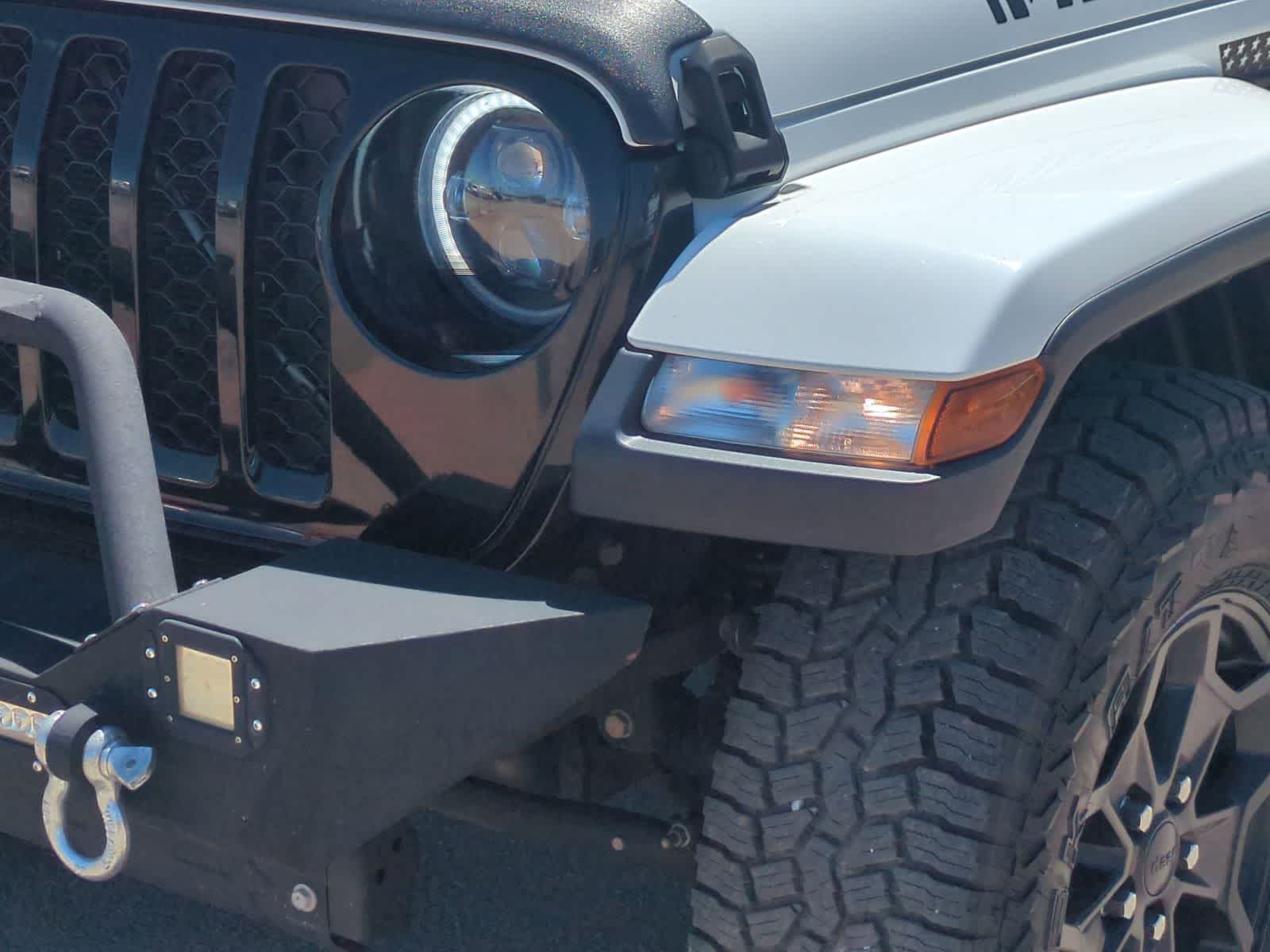 2021 Jeep Gladiator Willys