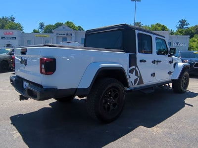 2021 Jeep Gladiator Willys