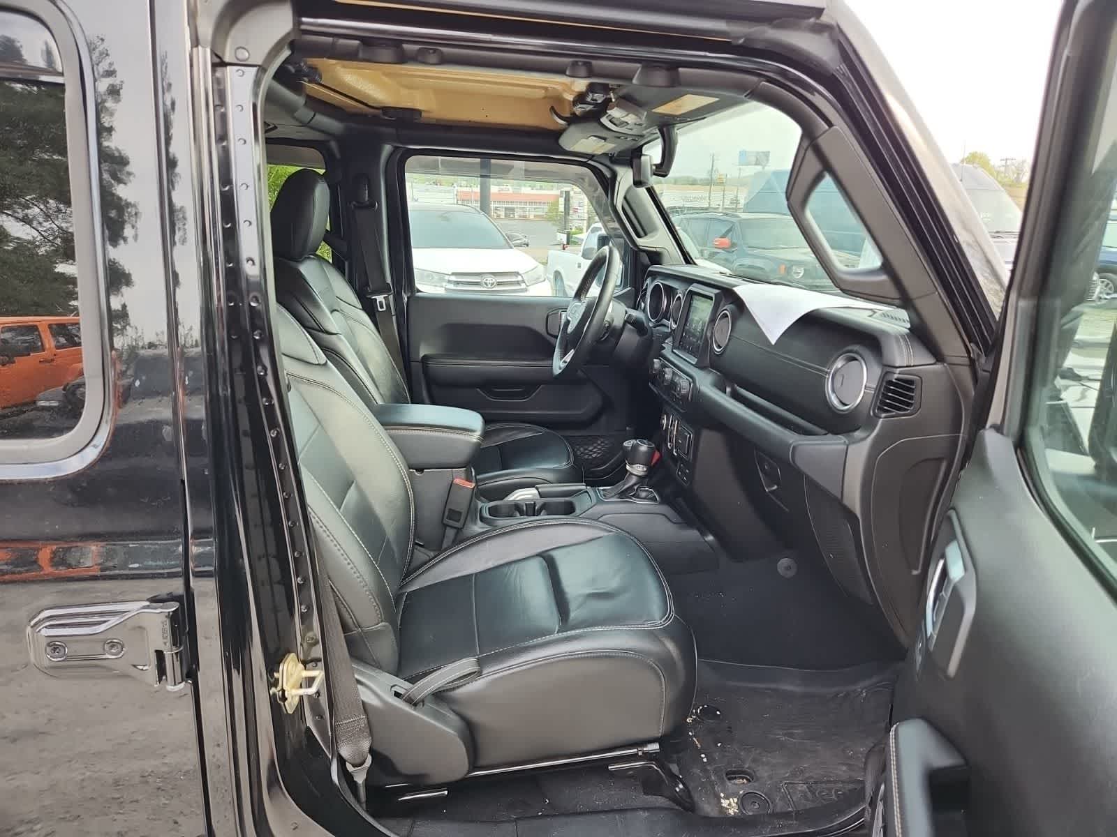 2020 Jeep Gladiator Overland