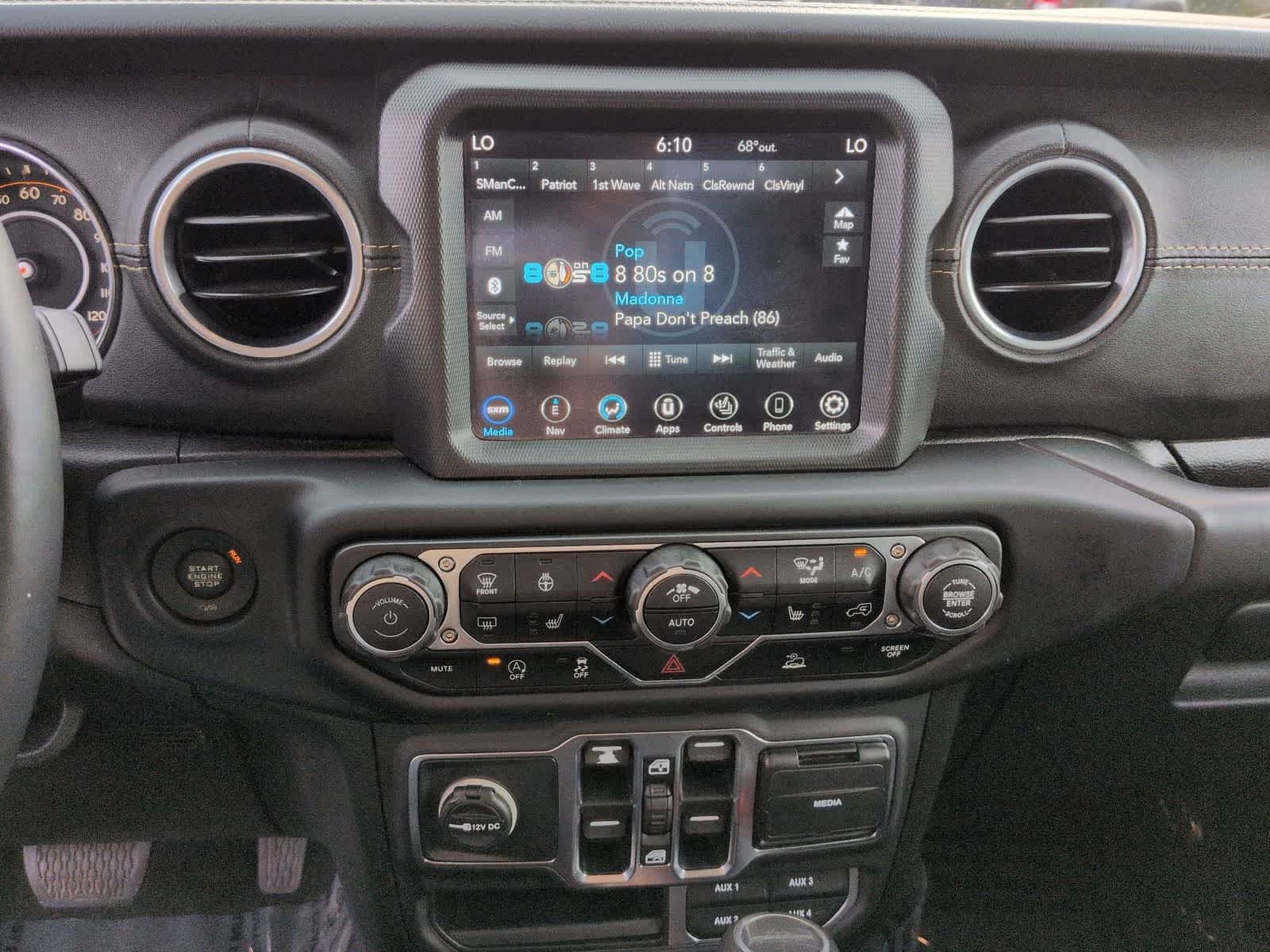 2020 Jeep Gladiator Overland