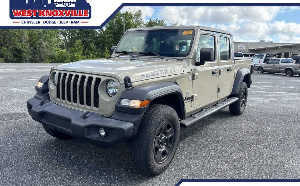 2020 Jeep Gladiator Sport's photo