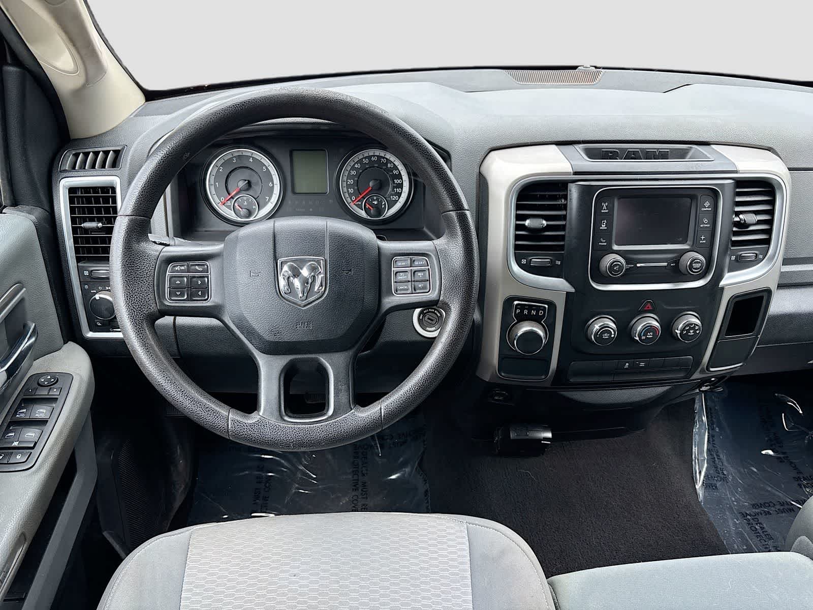 2017 RAM 1500 SLT