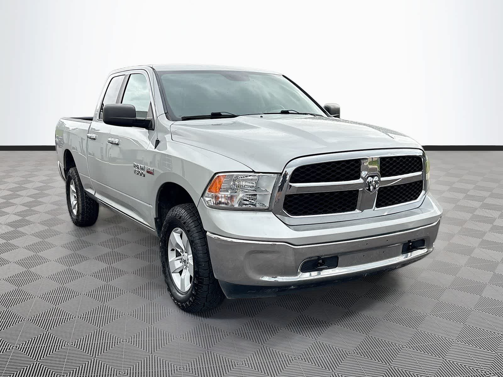 2017 RAM 1500 SLT