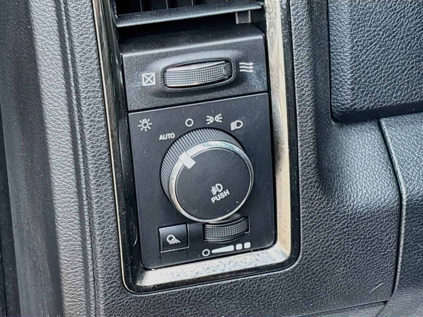 2017 RAM 1500 Sport