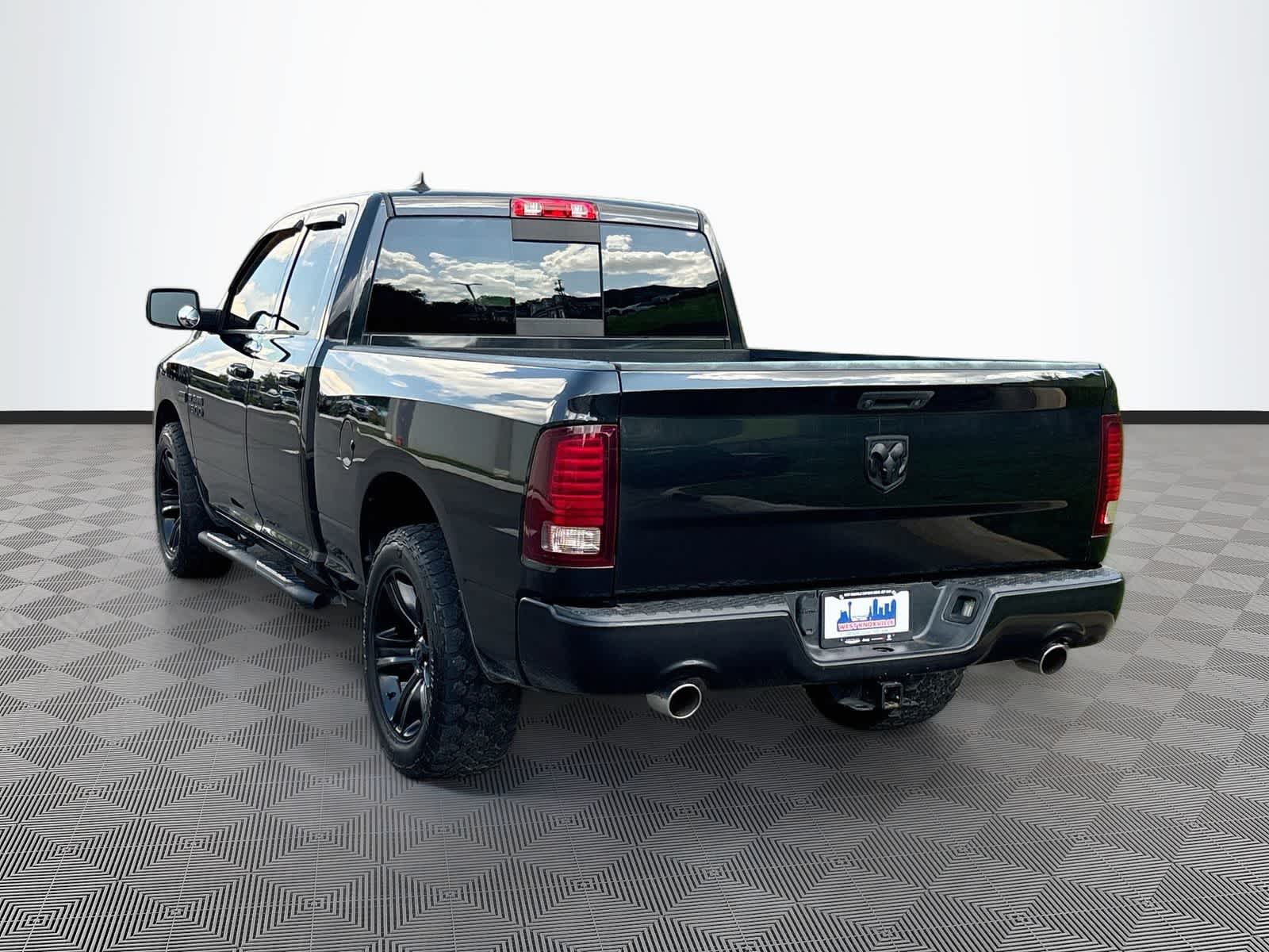 2017 RAM 1500 Sport