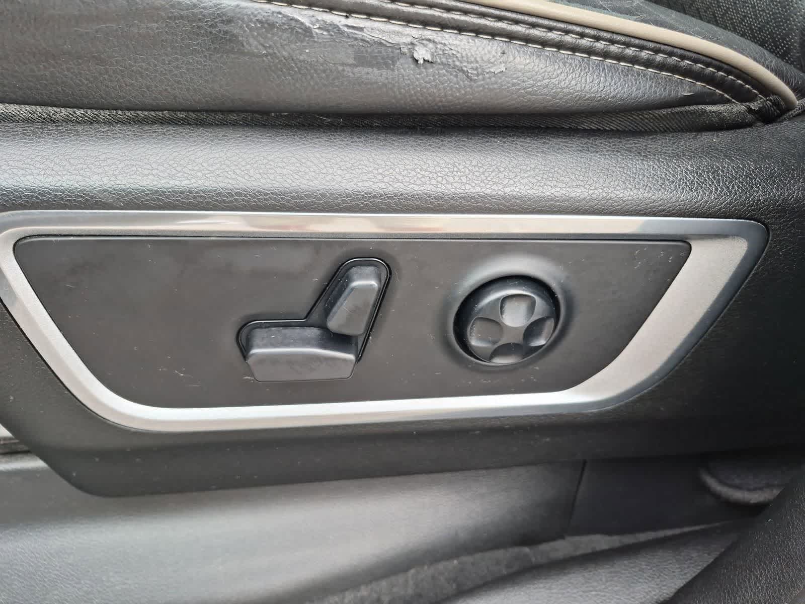 2019 RAM All-New 1500 Laramie