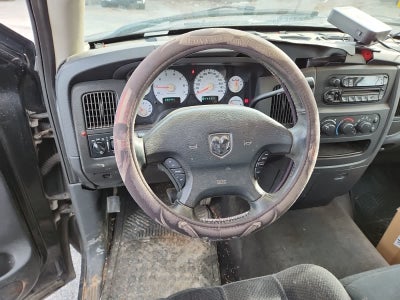 2002 Dodge Ram 1500 Base