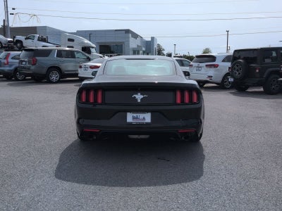 2017 Ford Mustang V6