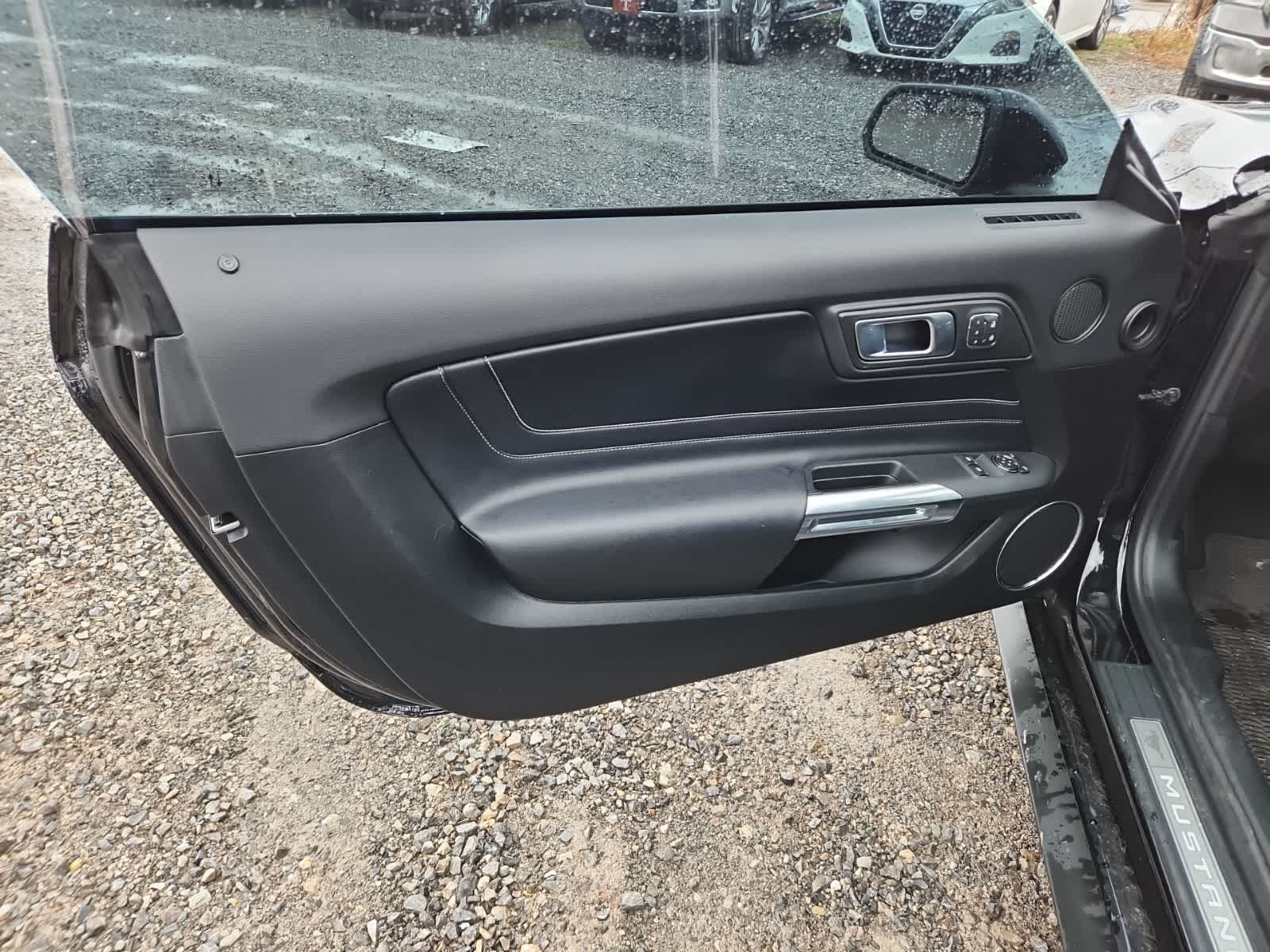 2022 Ford Mustang EcoBoost Premium