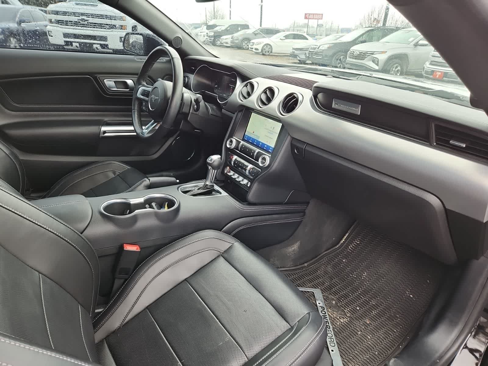 2022 Ford Mustang EcoBoost Premium