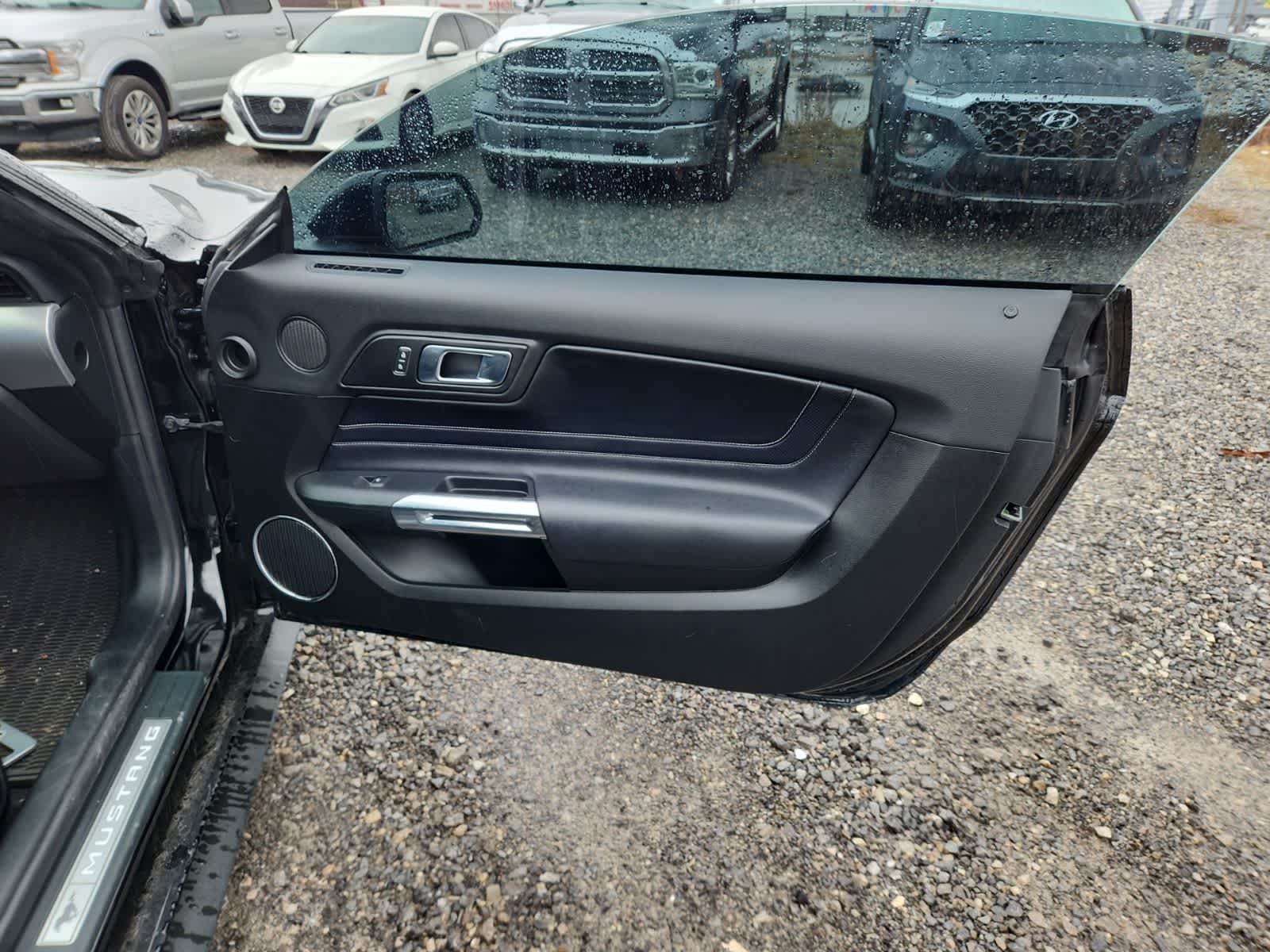 2022 Ford Mustang EcoBoost Premium