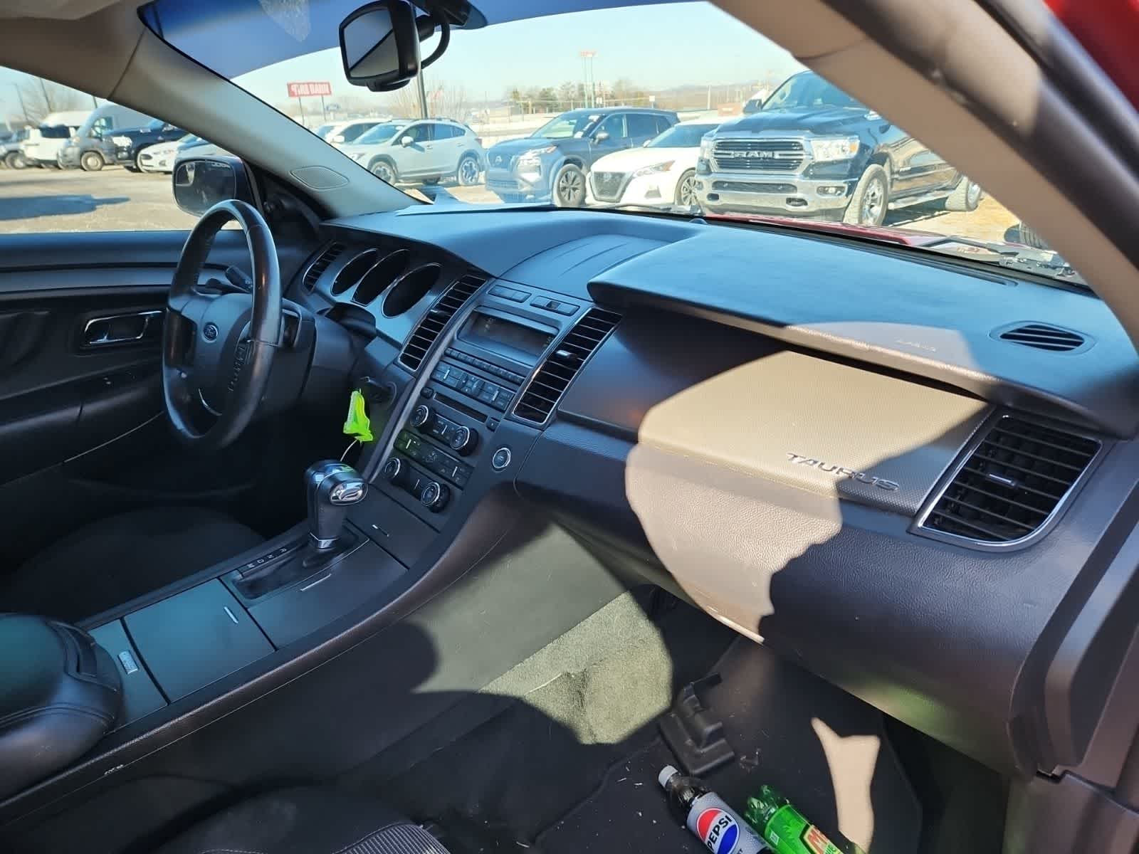 2012 Ford Taurus SEL