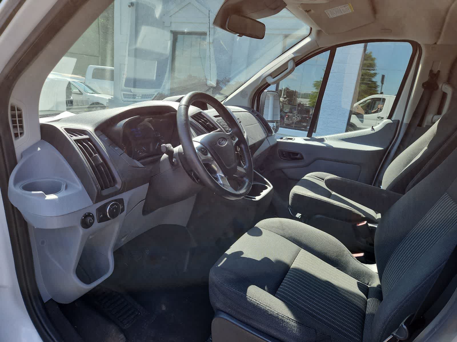 2016 Ford Transit Wagon XLT