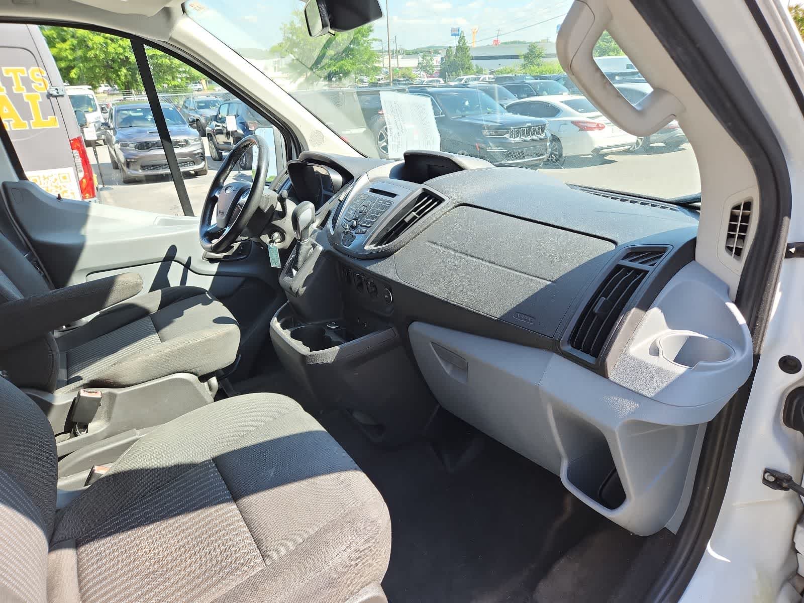 2016 Ford Transit Wagon XLT