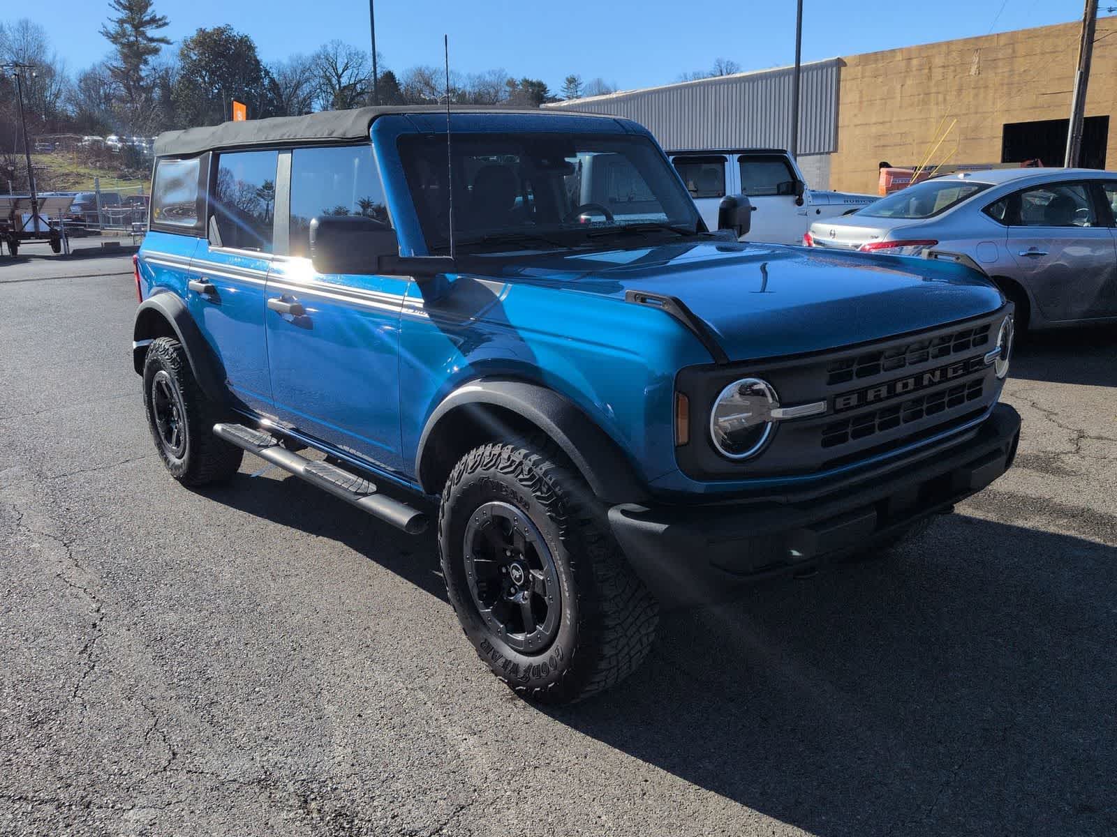 2022 Ford Bronco Base