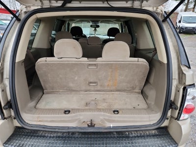 2004 Ford Explorer XLT