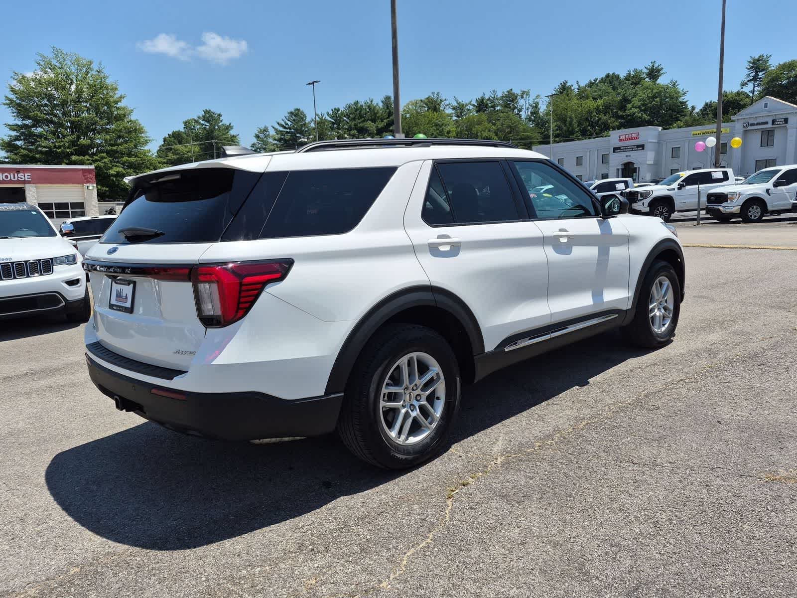 2025 Ford Explorer Active