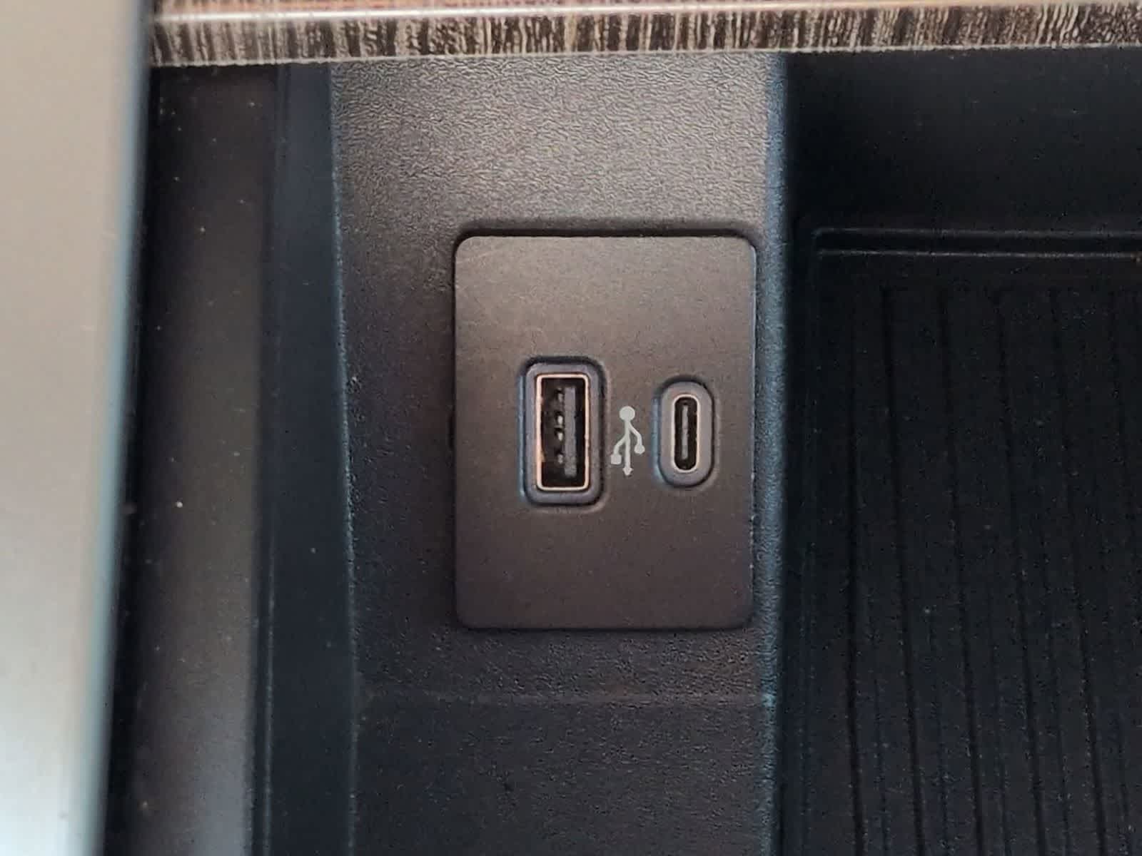 2021 Ford Super Duty F-250 SRW LARIAT