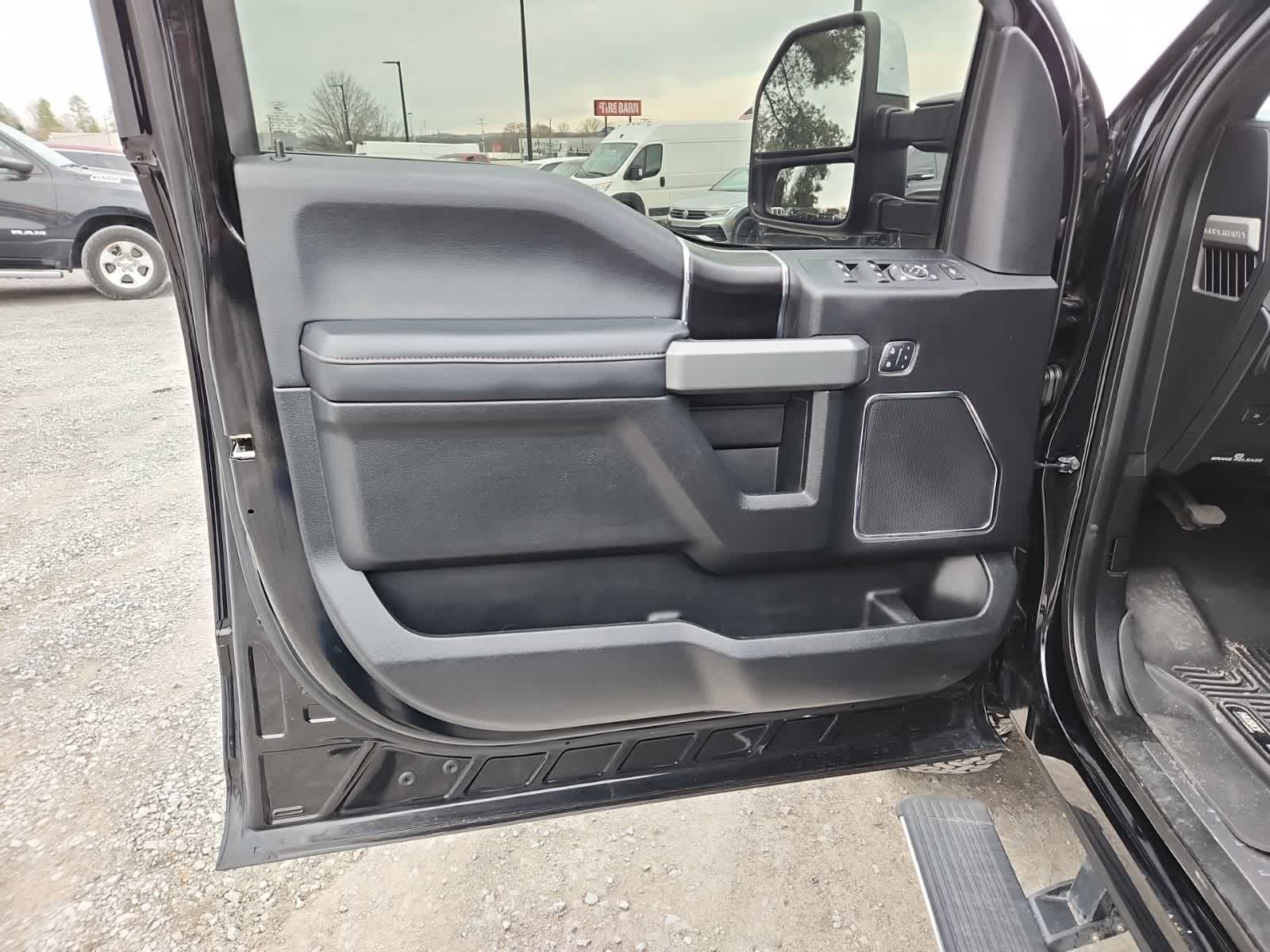 2018 Ford Super Duty F-250 SRW Platinum