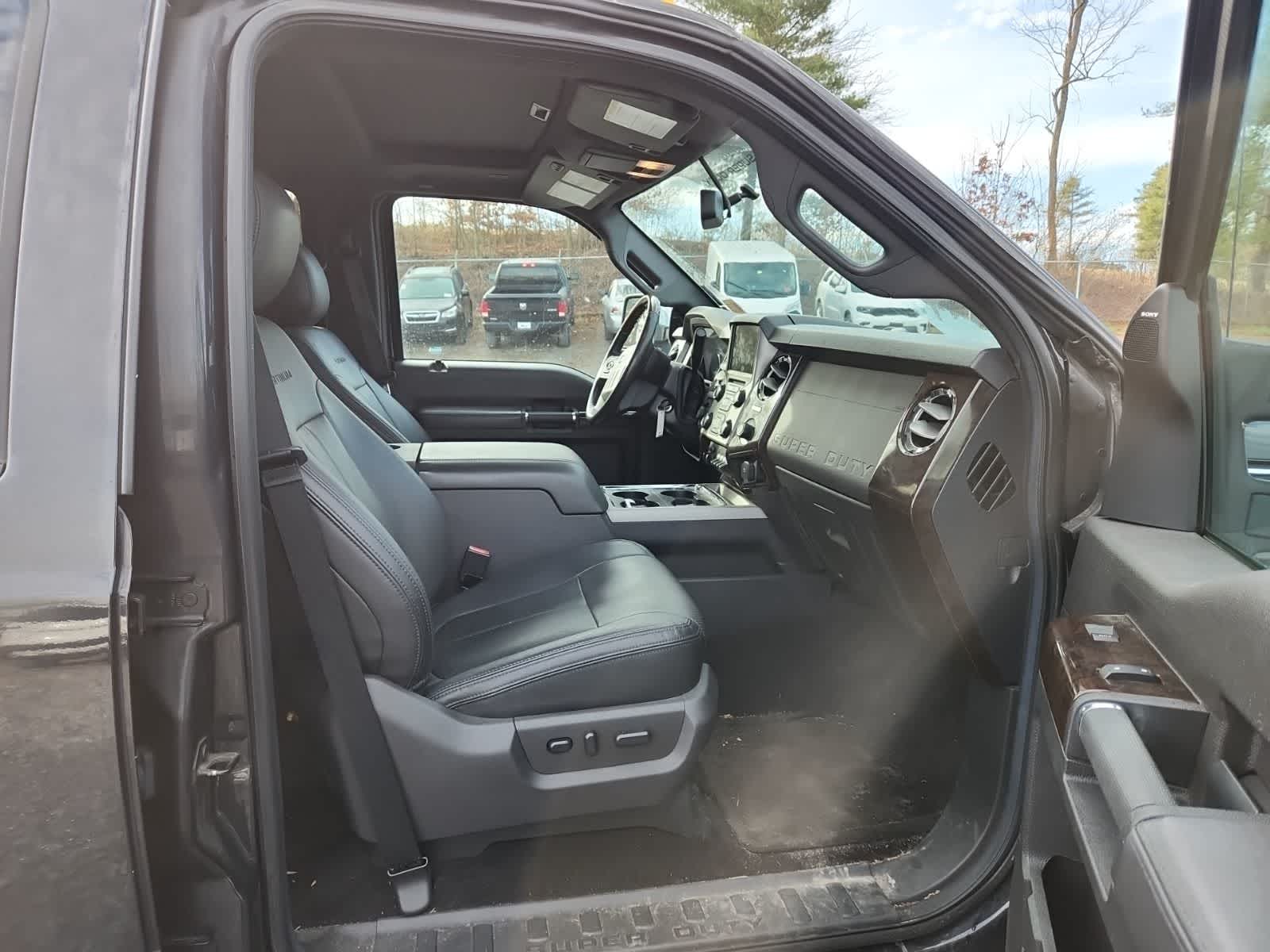 2015 Ford Super Duty F-250 SRW Platinum