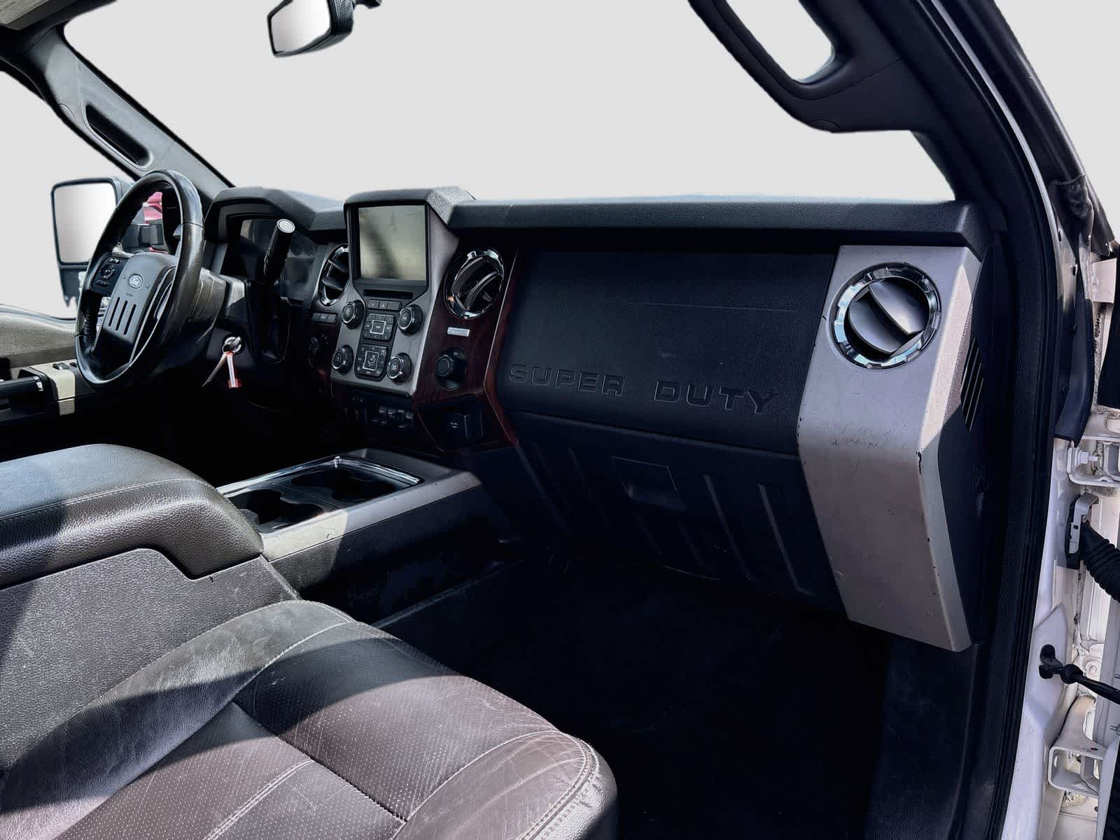 2015 Ford Super Duty F-250 SRW Lariat