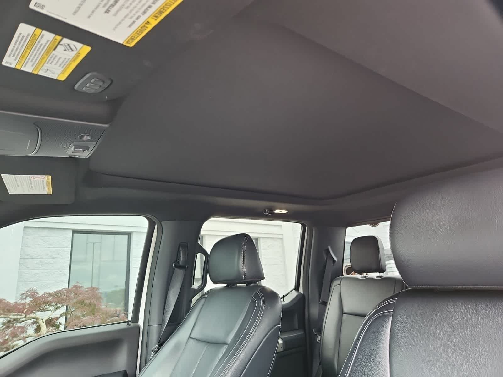 2022 Ford Super Duty F-250 SRW LARIAT
