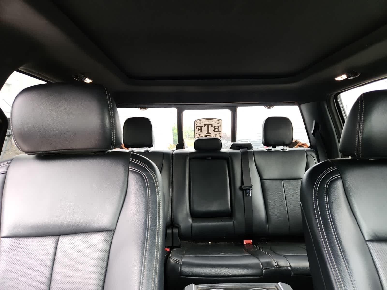 2022 Ford Super Duty F-250 SRW LARIAT