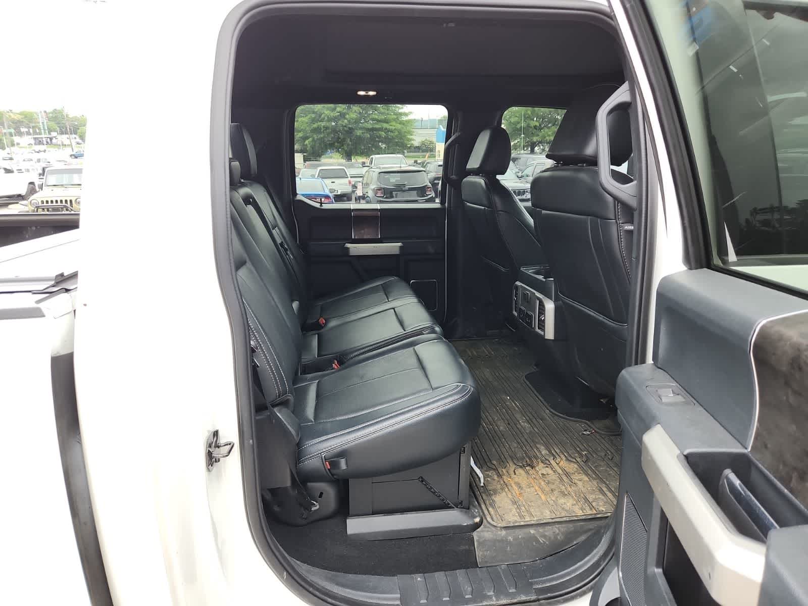2022 Ford Super Duty F-250 SRW LARIAT