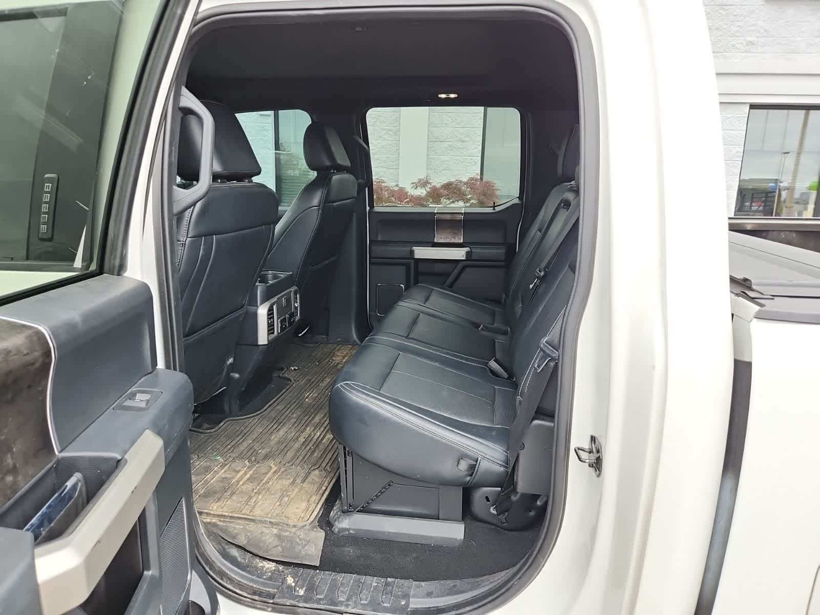 2022 Ford Super Duty F-250 SRW LARIAT