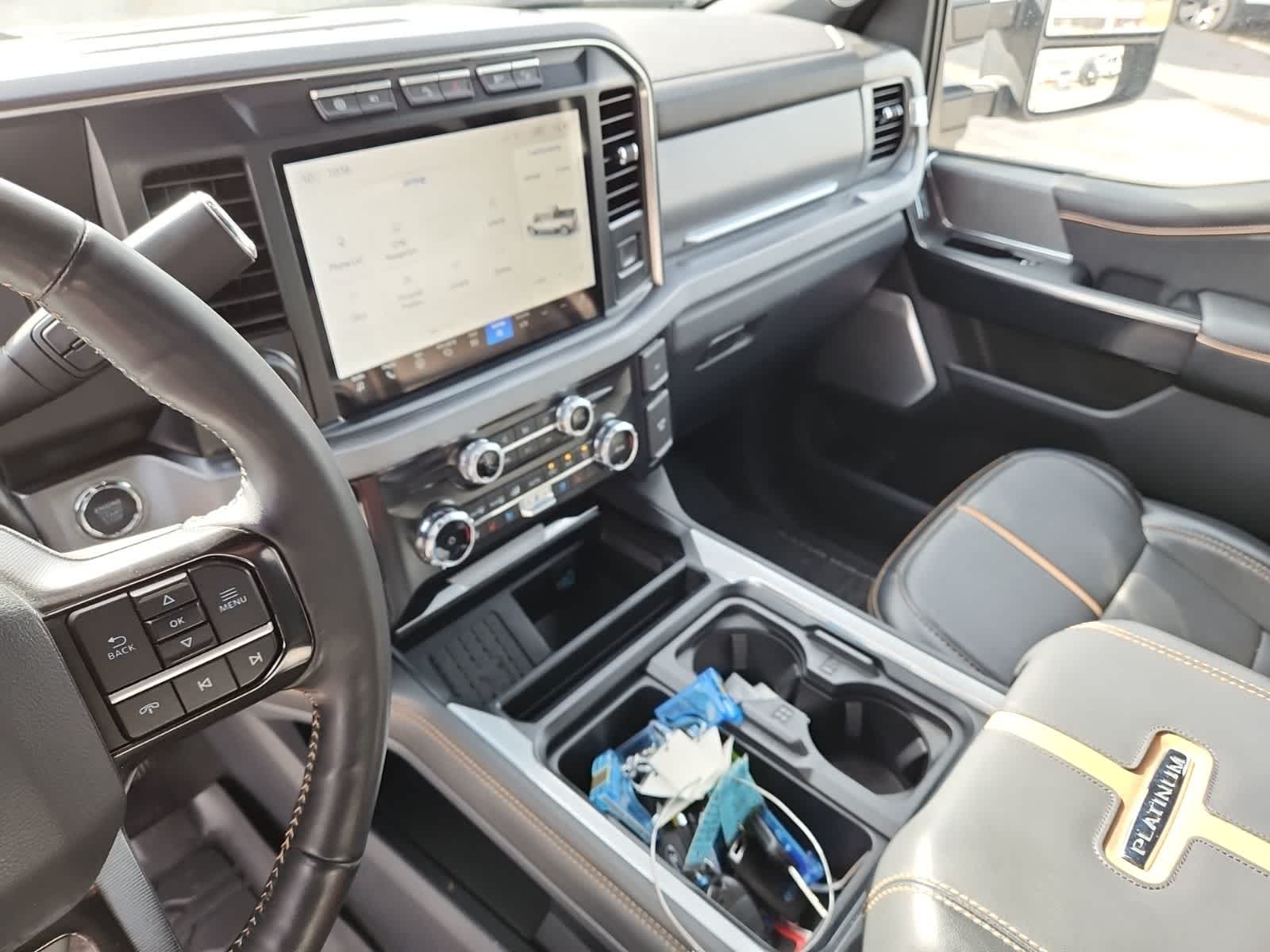 2024 Ford Super Duty F-350 SRW Platinum