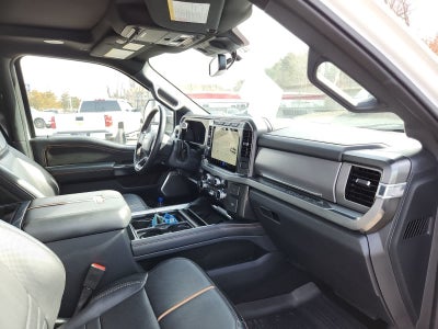 2024 Ford Super Duty F-350 SRW Pickup Platinum