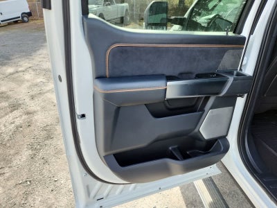 2024 Ford Super Duty F-350 SRW Pickup Platinum